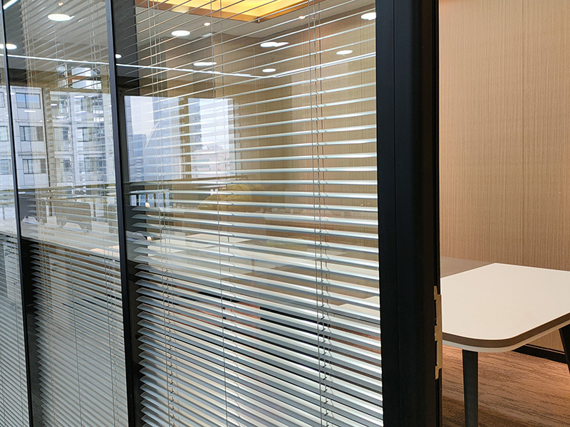 想要書房要與其他居室融為一體,廣州書房裝修一體化設(shè)計(jì)思路(圖4) 想要書房要與其他居室融為一體,廣州書房裝修一體化設(shè)計(jì)思路(圖4)