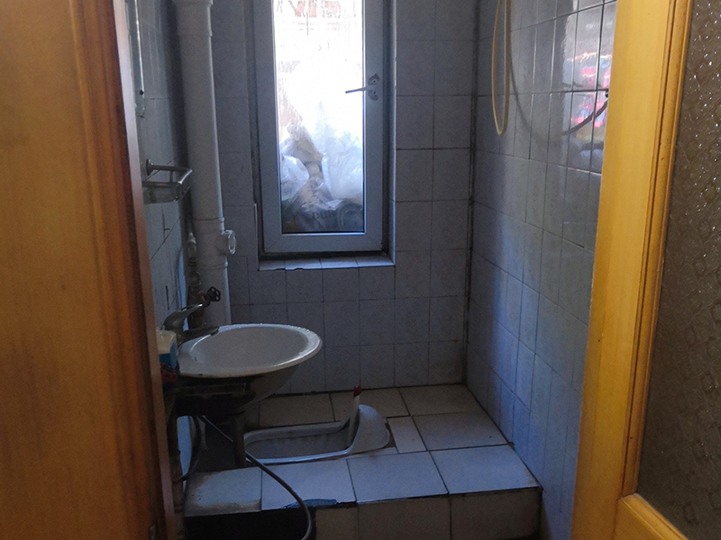 衛(wèi)生間馬桶改蹲便需要多少錢？衛(wèi)生間改造蹲便的步驟流程(圖2)