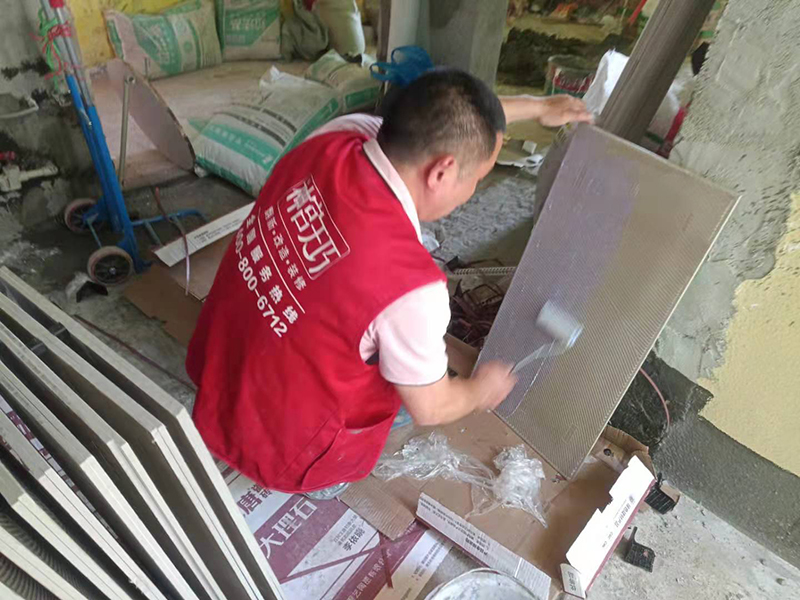 衛(wèi)生間瓷磚怎么貼才算合格？瓷磚鋪貼后怎樣驗(yàn)收(圖3)