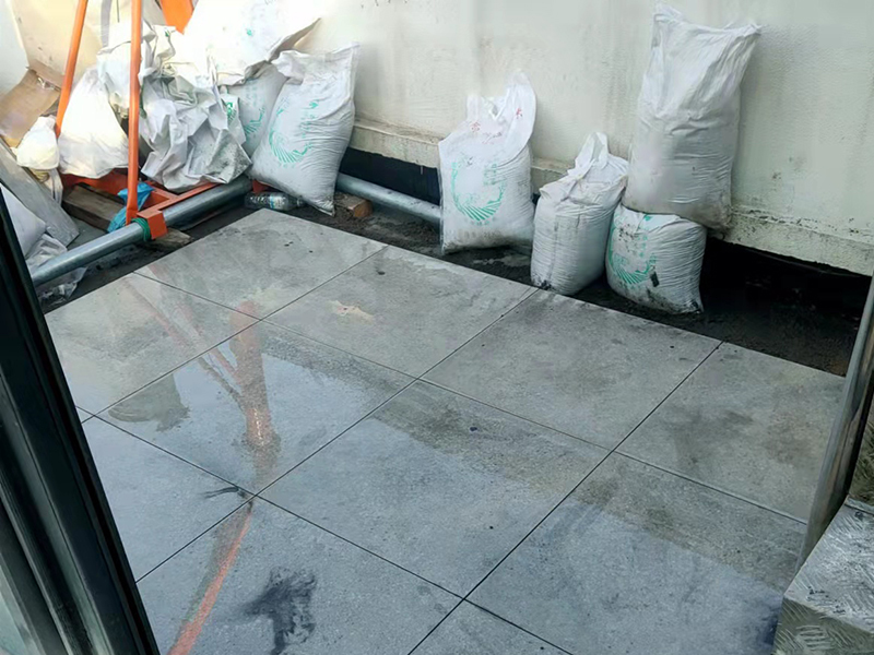 地面裝修“陷阱”您都了解嗎？地板磚空鼓、開裂就是這樣來(lái)的(圖1)