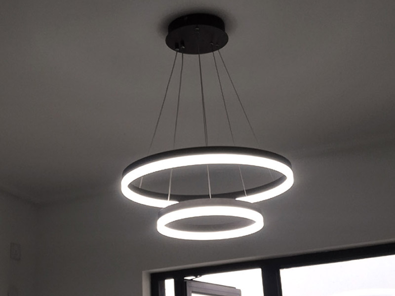 長(zhǎng)沙過(guò)道安裝筒燈還是射燈？(圖2)