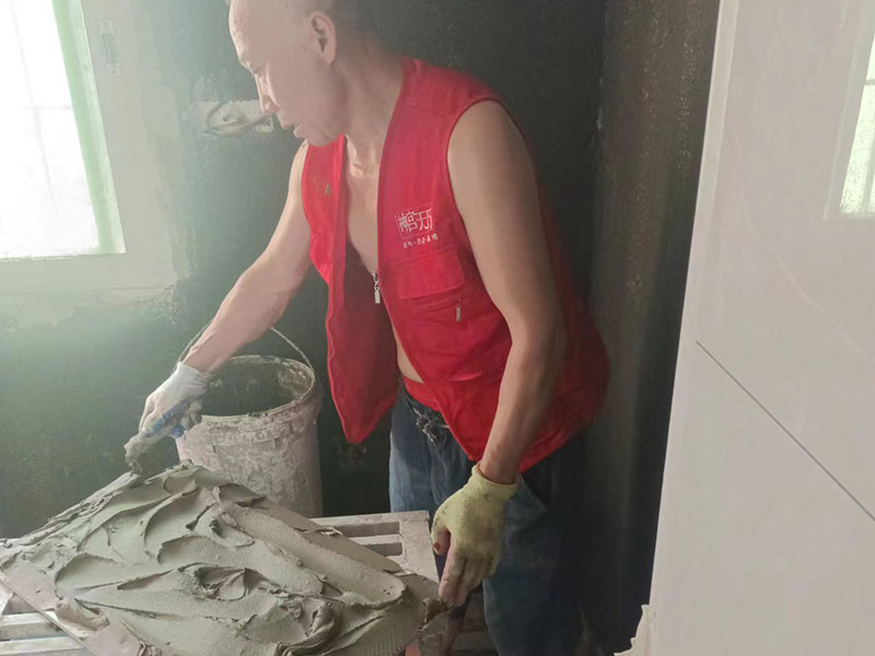 精裝房客廳瓷磚翻新哪家公司能做？地面不拆瓷磚能翻新嗎(圖4)