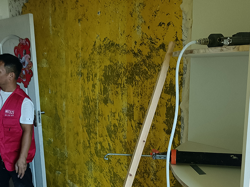 墻面起堿怎么徹底處理？墻面起堿解決方法(圖4)
