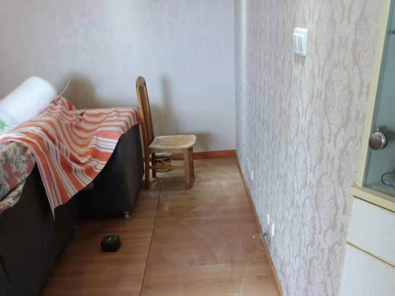 封閉陽臺墻面是否可以貼壁紙？(圖3)