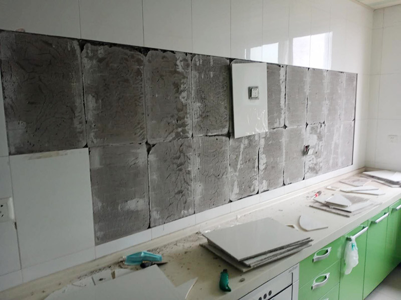 廚房墻面裝修選擇貼瓷磚還是刷涂料？(圖5)