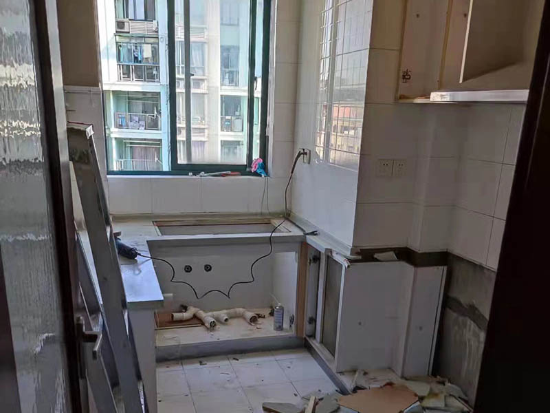 出租房廚房裝修改造怎樣比較省錢？(圖1)