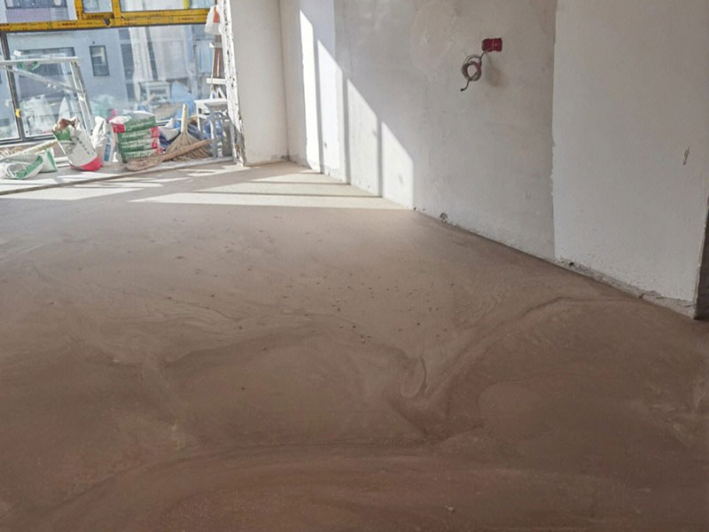 家庭裝修地面做自流平好不好？(圖1)