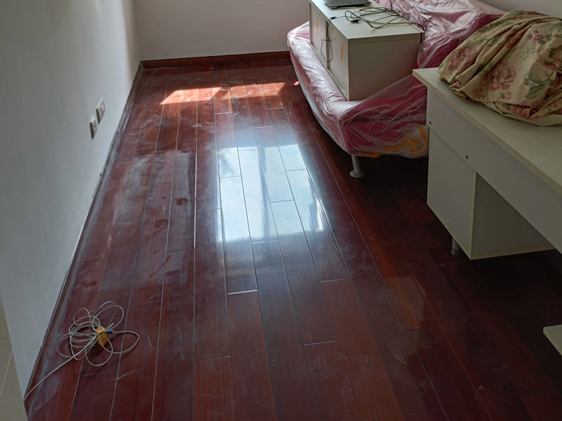  選擇大裝修公司要注意什么問題(圖1)