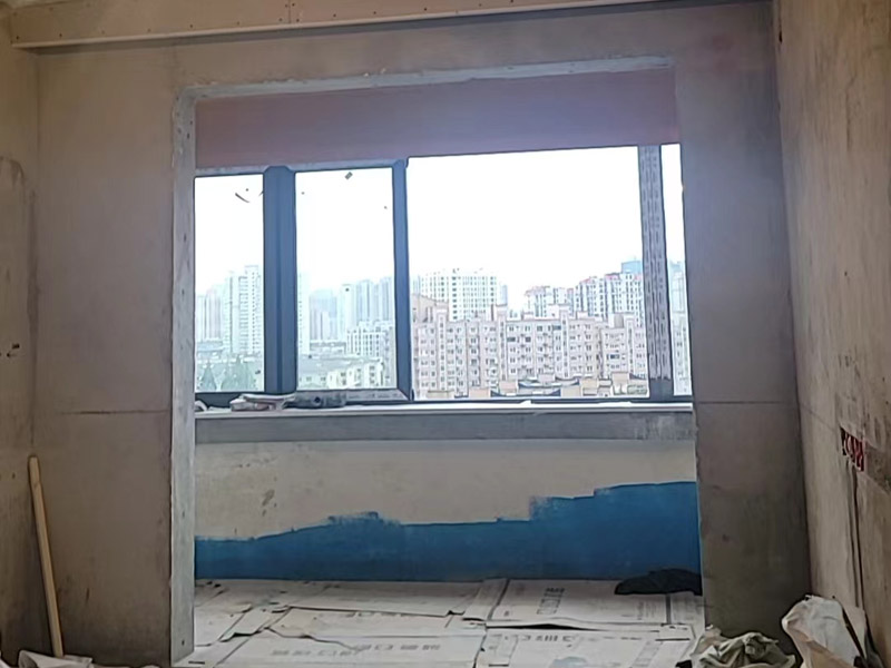 陽臺漏水注膠好還是重新做防水(圖1) 陽臺漏水注膠好還是重新做防水(圖1)