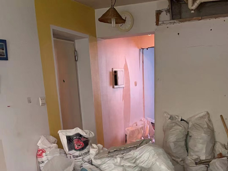 乳膠漆墻面受潮脫落怎么處理