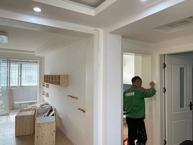 新房裝修施工隊(duì)選擇技巧：如何辨別靠譜裝修團(tuán)隊(duì)？(圖1)