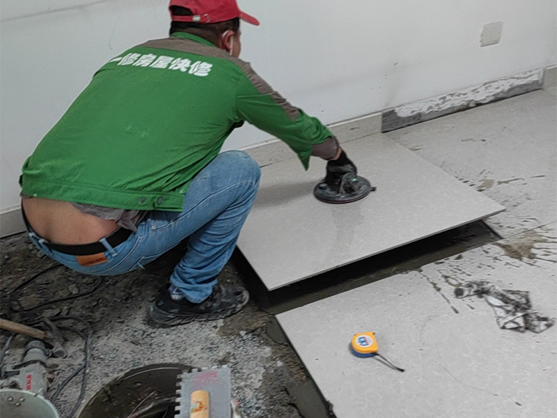 瓷磚開(kāi)裂與濕度有關(guān)？南方潮濕地區(qū)防裂指南(圖3)