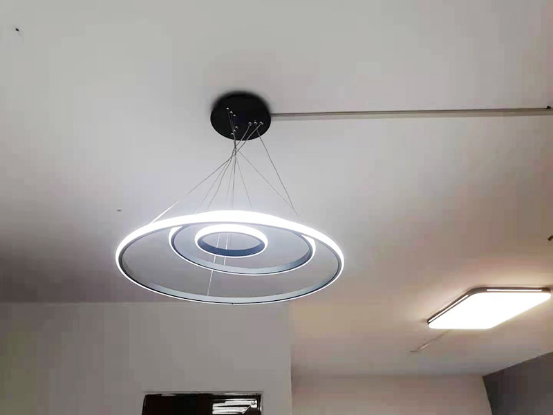 北京過(guò)道安裝筒燈還是射燈？(圖3)